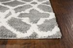 8' X 11' Grey Ivory Machine Woven Ogee Indoor Shag Area Rug