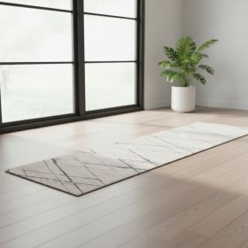 6' Runner Gray and Ivory Geometric Runner Rug