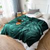 Dark Green Throw Blanket – Warm and Cozy Fleece Comforter for Sofa, Bed, Living Room, or Home Décor, Soft Decorative Blanket for Year-Round Use